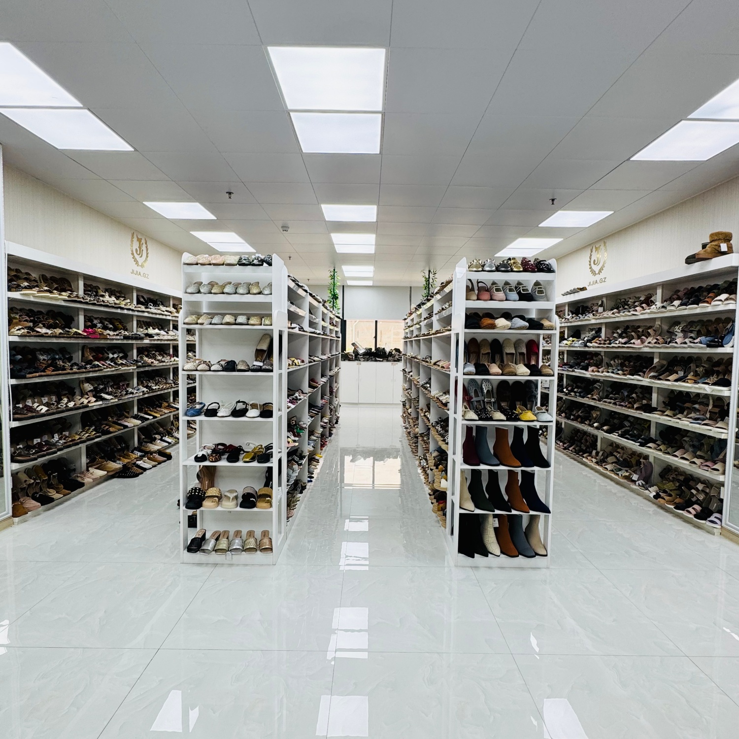 Women's shoe area