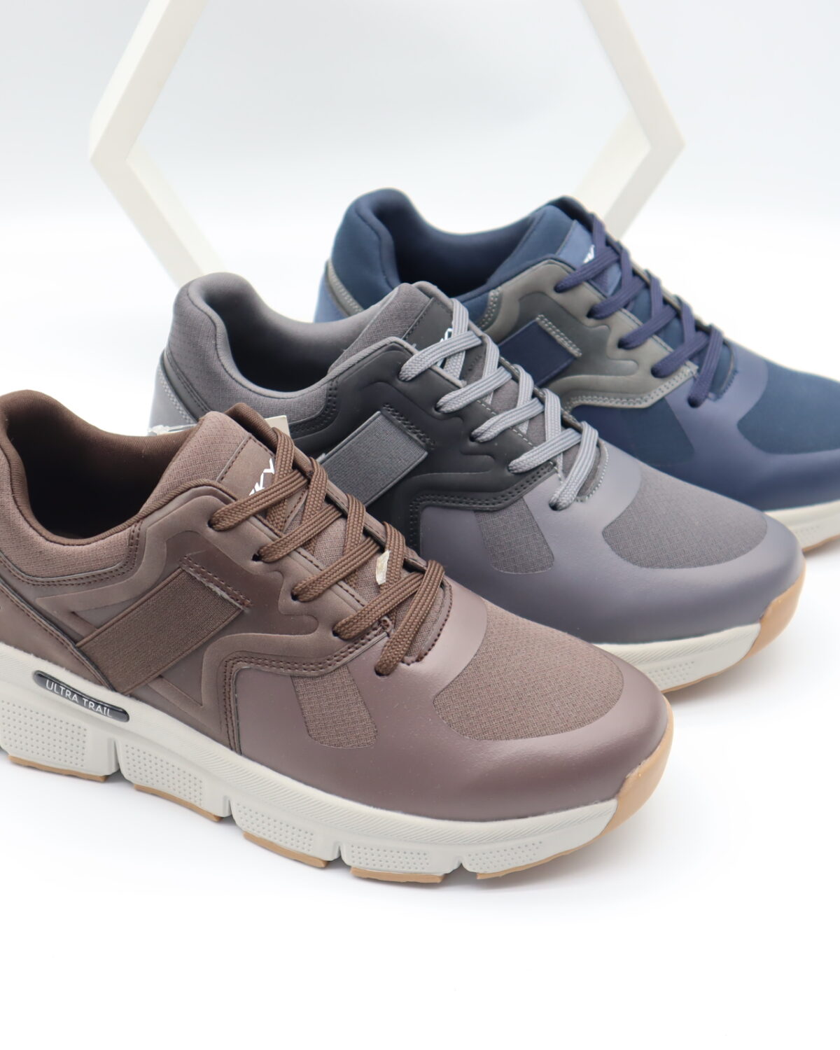 men's sports shoes Model GY