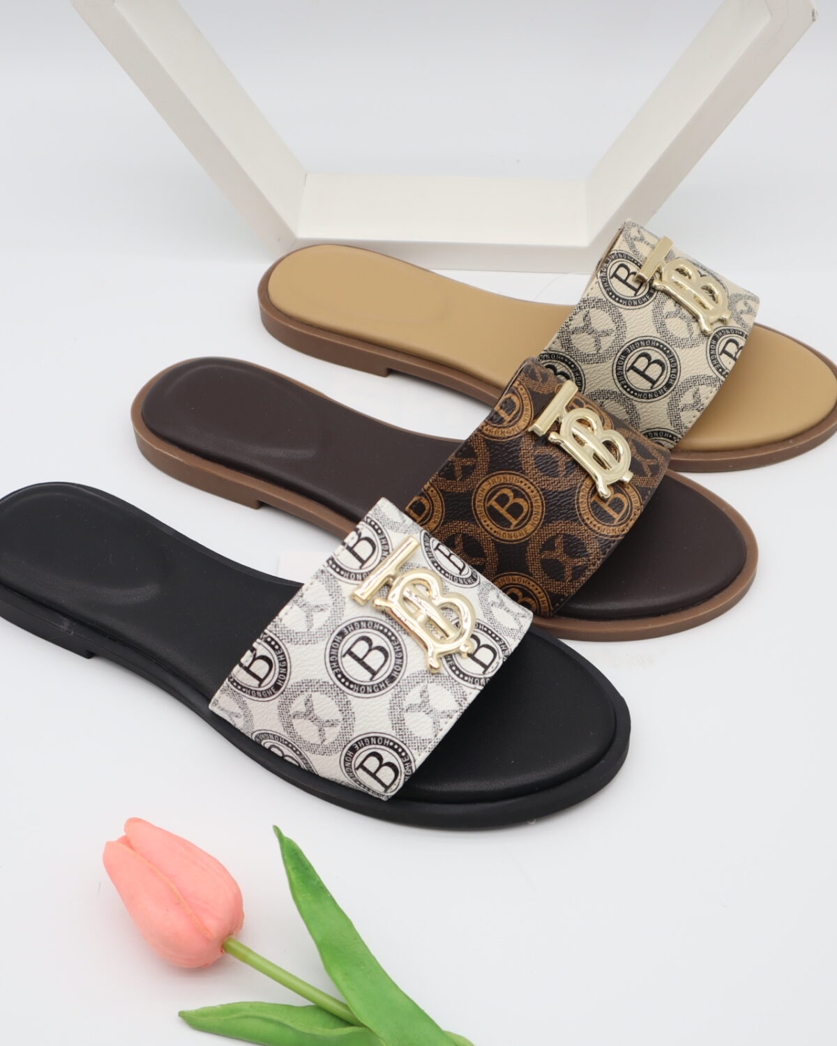 Ladies' sandals/slippers Model J25922