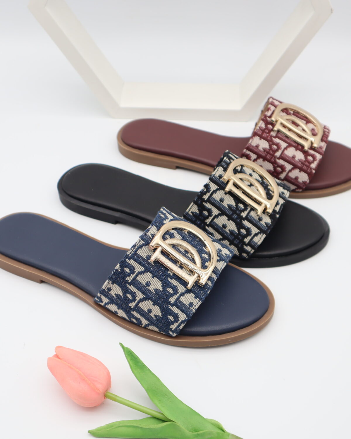 Ladies' sandals/slippers Model J25922